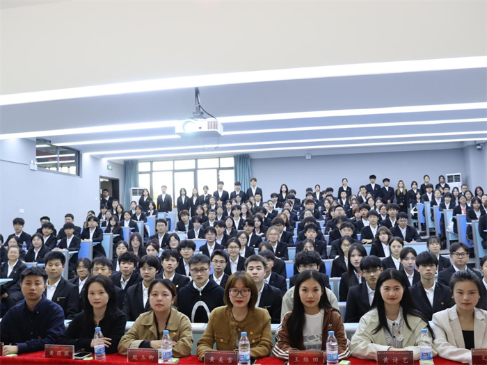 人工智能与大数据学院开展第四届团总支学生会见面会