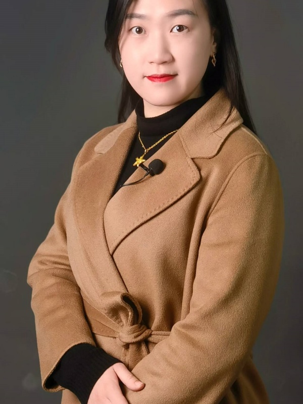 经济管理学院党总支副书记王爽(主持工作）