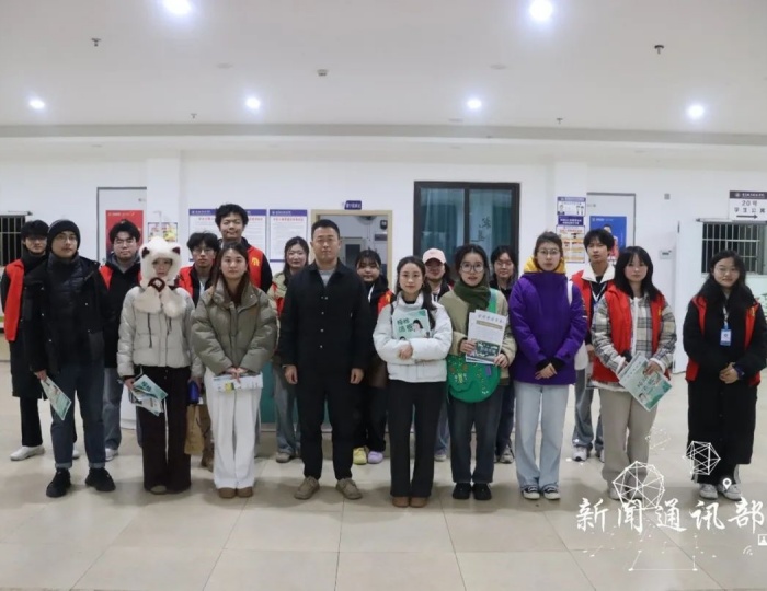 人工智能与大数据学院开展“携手查寝筑安全，志愿宣传促成长”冬季志愿服务活动
