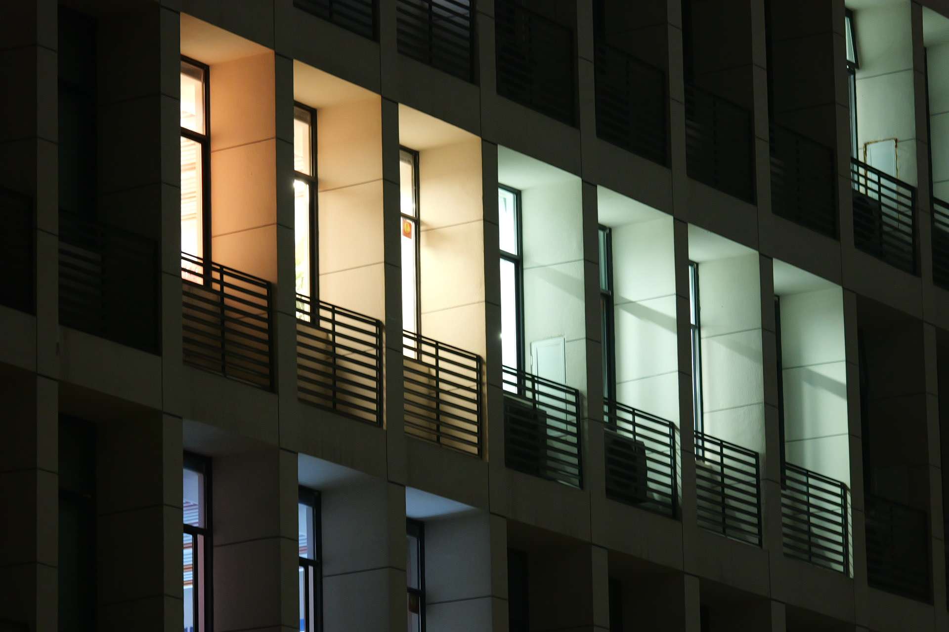 巴南校区教学楼夜景